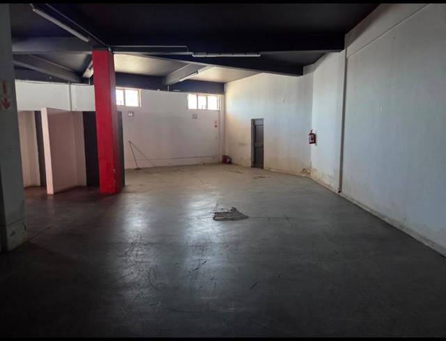BUSINESS PROPERTY TO RENT IN SALT RIVER